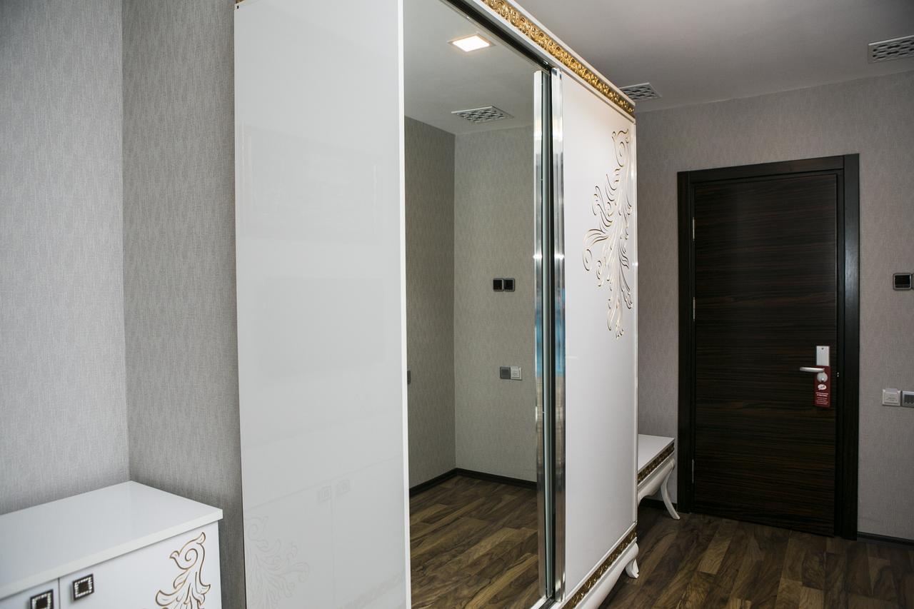 Azalea Hotel Baku Ngoại thất bức ảnh