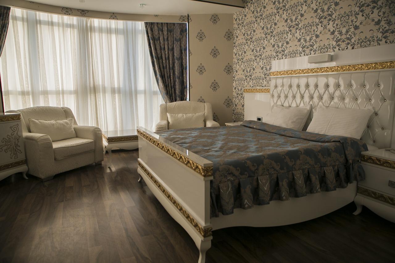 Azalea Hotel Baku Ngoại thất bức ảnh
