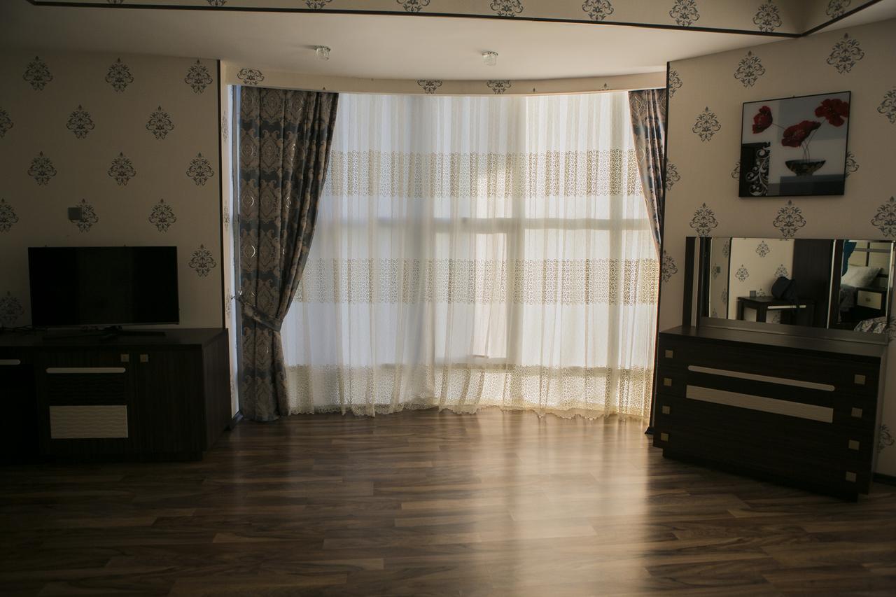Azalea Hotel Baku Ngoại thất bức ảnh